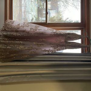 Beautiful sparkly prom dress